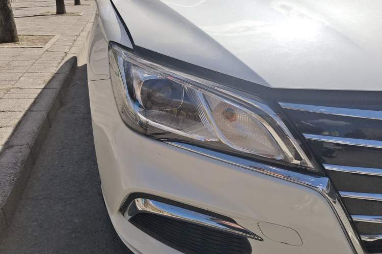 Used Roewe Ei5 2018 Internet Luxury Edition Right Front Headlight