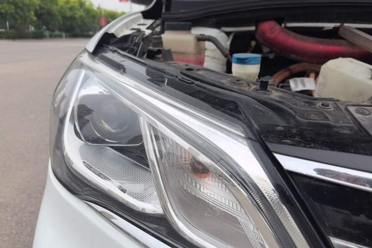 Used Roewe Ei5 2018 Government Procurement Version Right Front Headlight