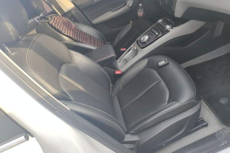 Used Roewe Ei5 2018 Internet Luxury Edition Right Front Seat