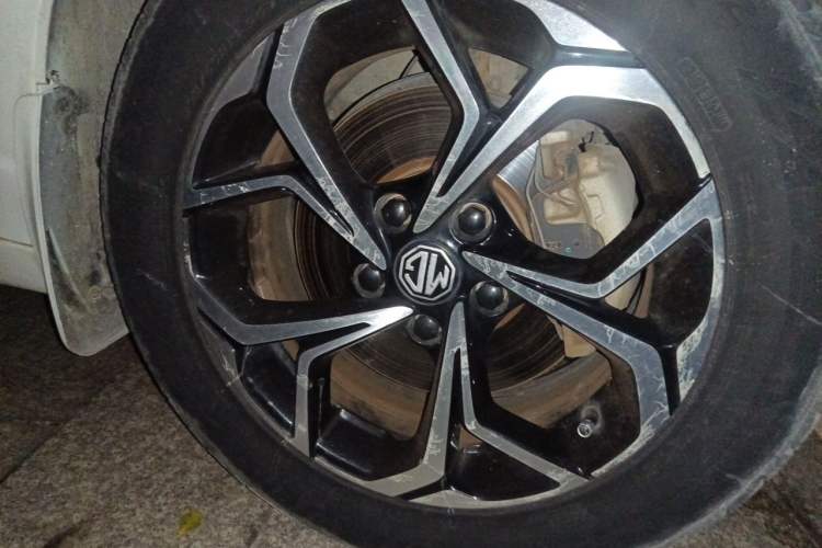 Used Roewe Ei5 2018 Internet Luxury Edition Right Front Wheel Hub