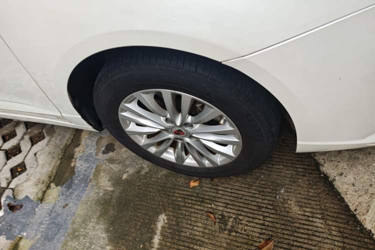 Used Roewe Ei5 2018 Internet Luxury Edition Right Front Wheel Hub