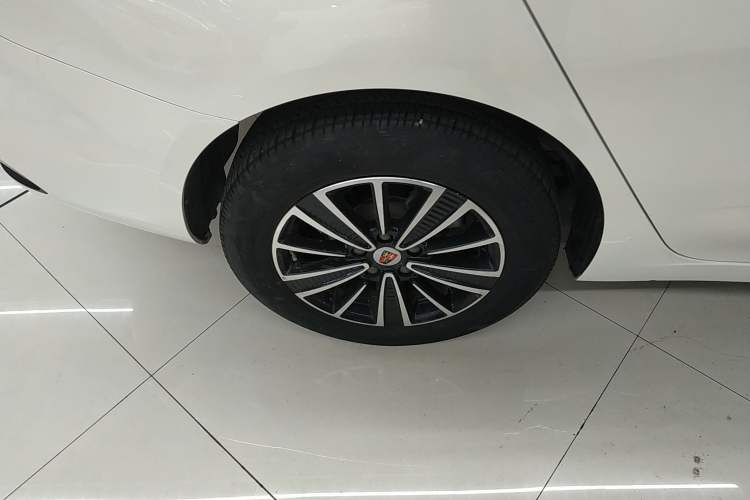 Used Roewe Ei5 2018 Internet Flagship Edition Right Rear Wheel Hub