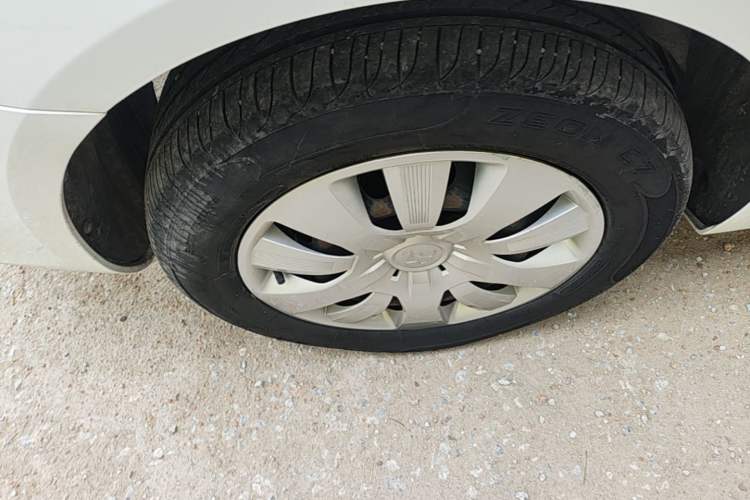 Used Roewe Ei5 2018 Internet Luxury Edition Right Rear Wheel Hub