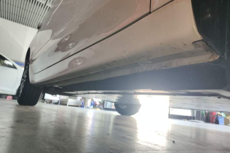 Used Roewe Ei5 2018 Internet Flagship Edition Right Side Sill