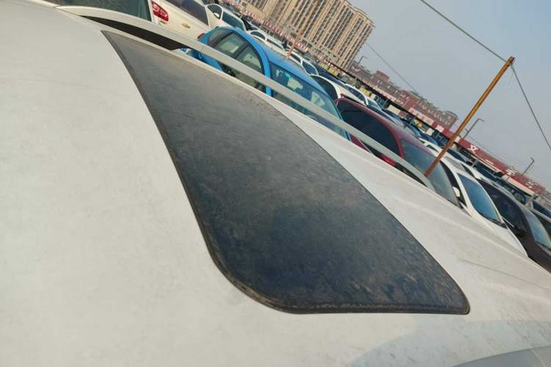 Used Roewe Ei5 2018 Internet Flagship Edition Roof