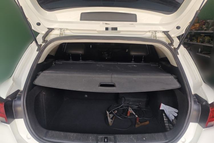 Used Roewe Ei5 2018 Internet Flagship Edition Trunk
