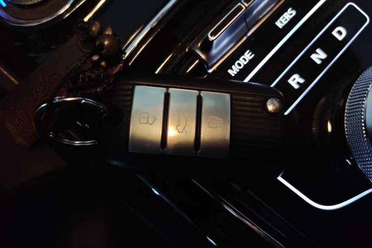 Used Roewe Ei5 2018 Internet Luxury Edition Vehicle Key
