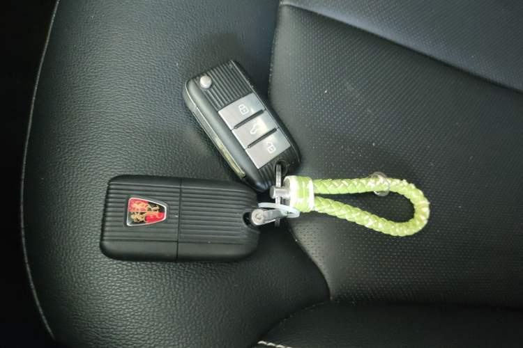 Used Roewe Ei5 2018 Internet Flagship Edition Vehicle Key