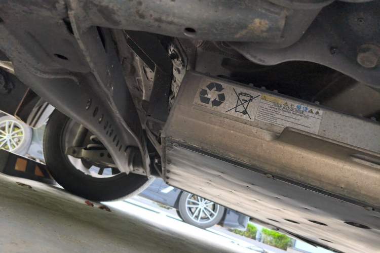 Used Roewe Ei5 2018 Internet Flagship Edition Chassis Front Right