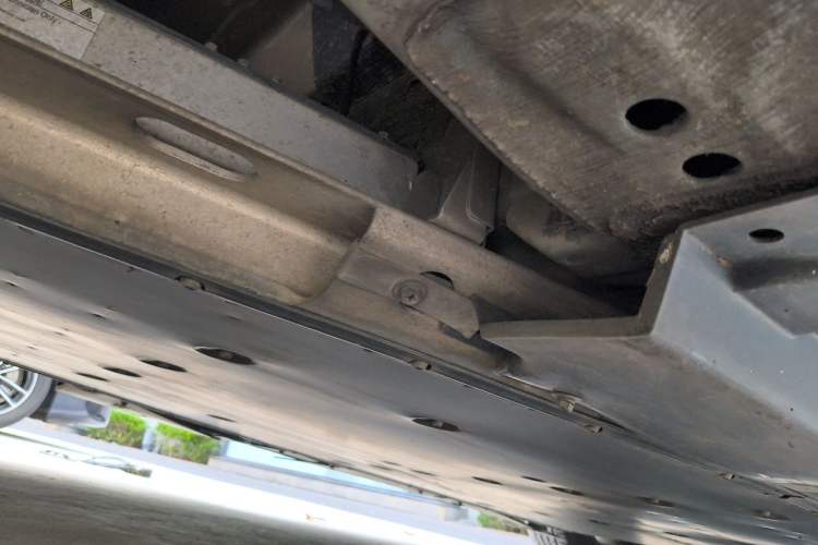 Used Roewe Ei5 2018 Internet Flagship Edition Chassis Rear Right