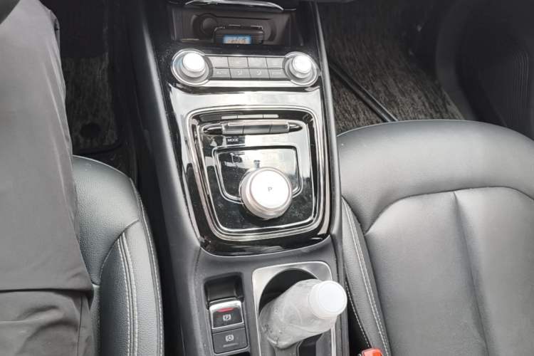 Used Roewe Ei5 2018 Internet Flagship Edition Gear Lever