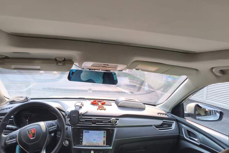 Used Roewe Ei5 2018 Internet Flagship Edition Headliner