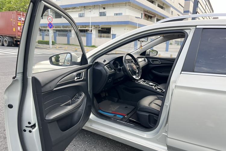 Used Roewe Ei5 2018 Internet Luxury Edition Interior 3