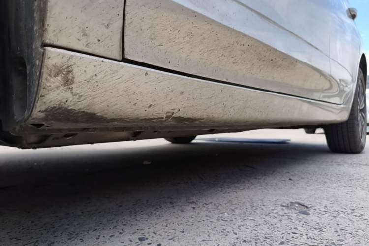 Used Roewe Ei5 2018 Internet Flagship Edition Left Side Sill