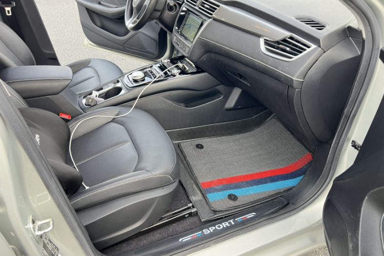 Used Roewe Ei5 2018 Internet Luxury Edition Right Front Seat
