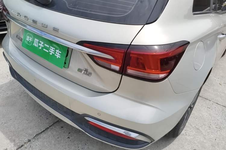 Used Roewe Ei5 2018 Internet Flagship Edition Right Rear Taillight