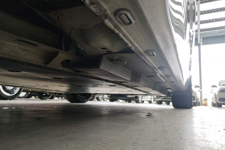 Used Roewe Ei5 2018 Internet Flagship Edition Right Side Sill