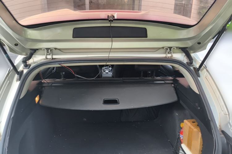 Used Roewe Ei5 2018 Internet Flagship Edition Trunk