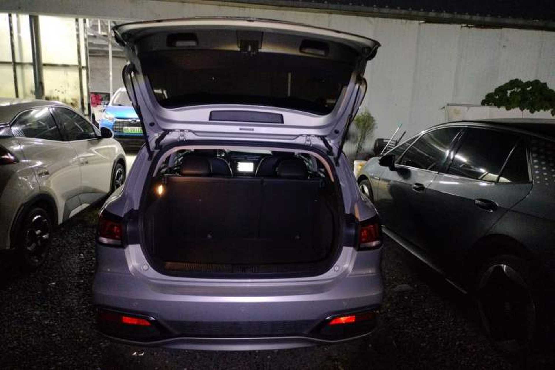 Used Roewe Ei5 2018 Internet Flagship Edition Trunk