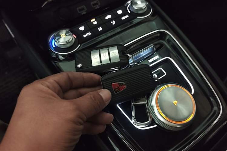 Used Roewe Ei5 2018 Internet Luxury Edition Vehicle Key