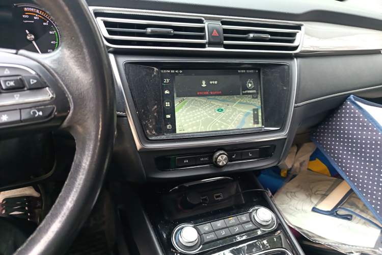 Used Roewe Ei5 2019 Luxury Edition Audio And AC Panel