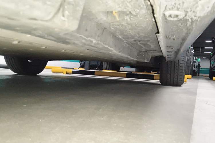 Used Roewe Ei5 2019 Smart Connect Supreme Edition Chassis Front Left