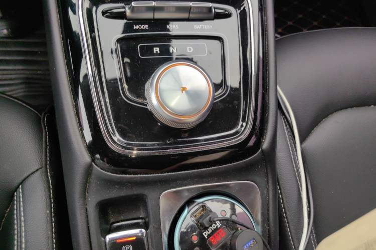 Used Roewe Ei5 2019 Smart Connect Supreme Edition Gear Lever