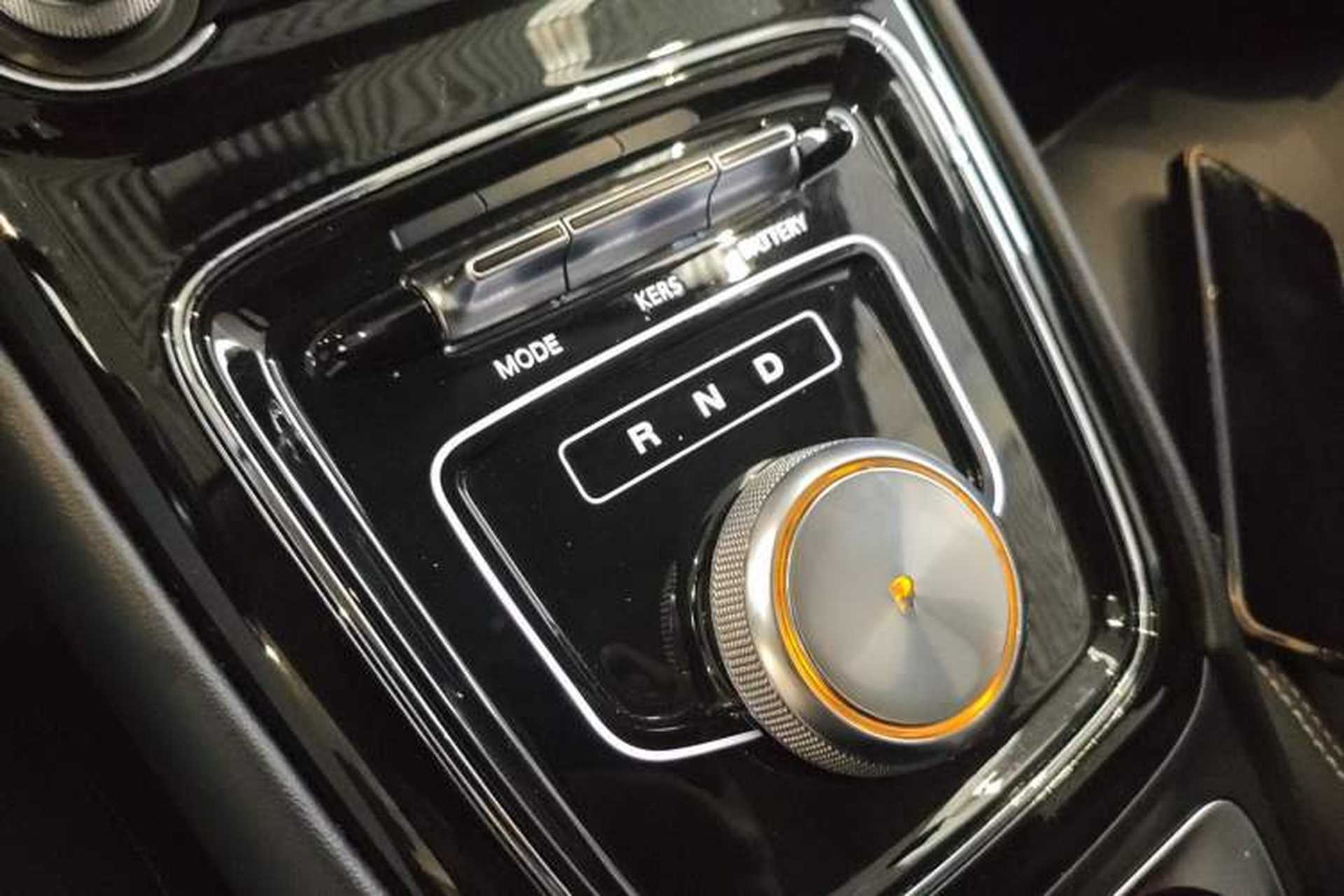 Used Roewe Ei5 2019 Smart Connect Supreme Edition Gear Lever