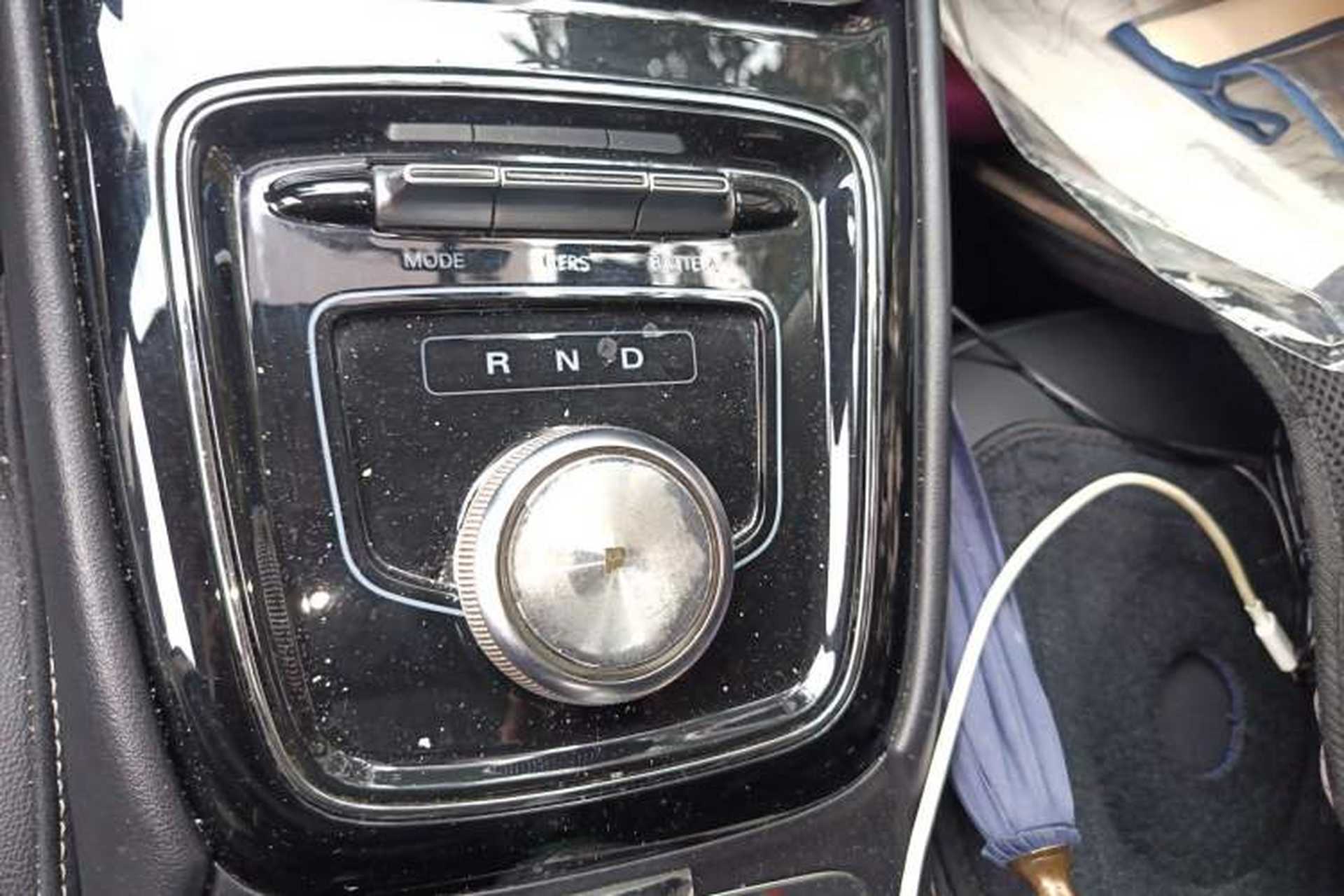 Used Roewe Ei5 2019 Luxury Edition Gear Lever