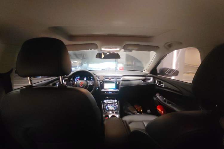 Used Roewe Ei5 2019 Luxury Edition Headliner