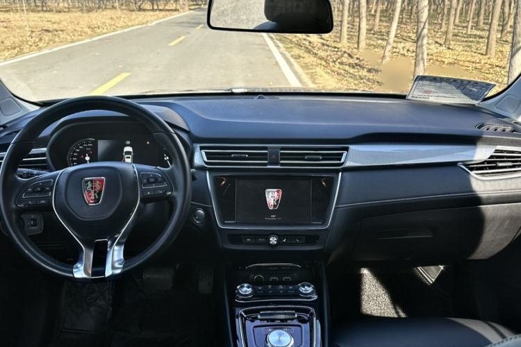 Used Roewe Ei5 2019 Smart Connect Flagship Edition Interior 1