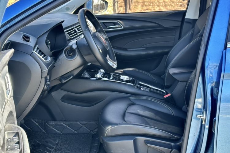 Used Roewe Ei5 2019 Smart Connect Flagship Edition Interior 3