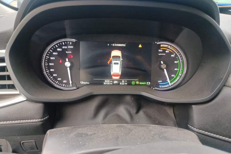 Used Roewe Ei5 2019 Smart Connect Flagship Edition Odometer Close Up