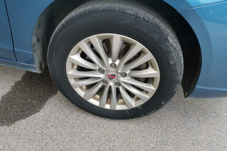 Used Roewe Ei5 2019 Comfort Edition Right Front Wheel Hub