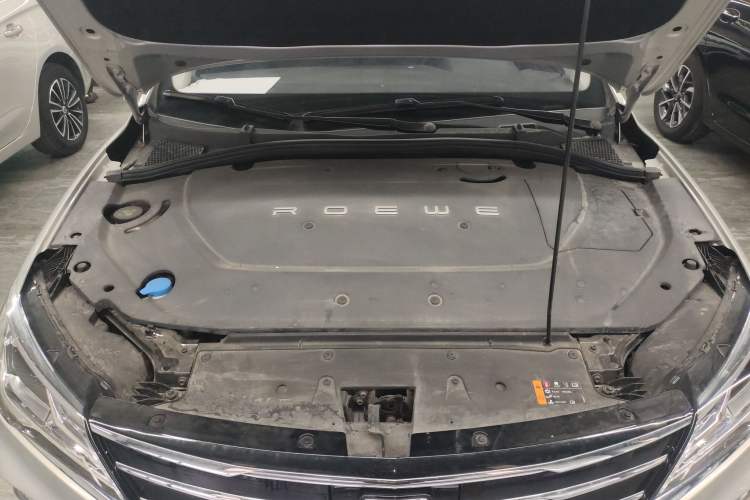 Used Roewe Ei5 2019 Smart Connect Flagship Edition Engine Bay