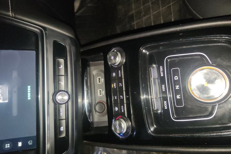 Used Roewe Ei5 2019 Smart Connect Flagship Edition Gear Lever