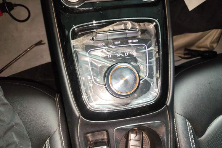 Used Roewe Ei5 2019 Luxury Edition Gear Lever