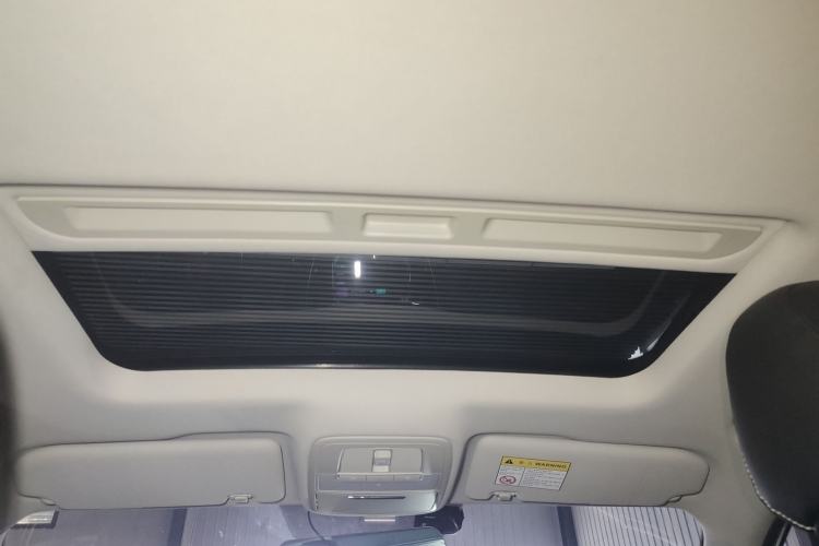 Used Roewe Ei5 2019 Luxury Edition Headliner