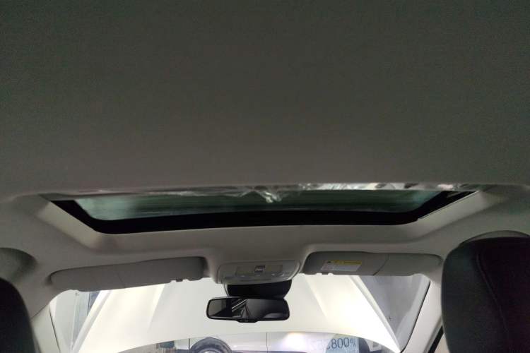 Used Roewe Ei5 2019 Smart Connect Supreme Edition Headliner