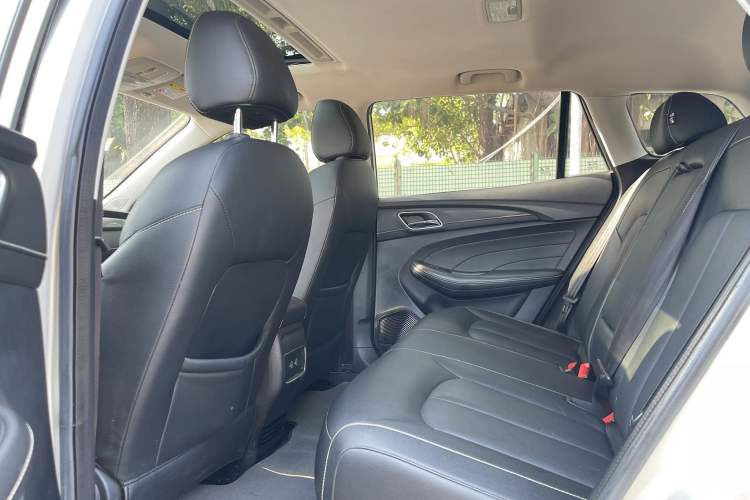 Used Roewe Ei5 2019 Luxury Edition Interior 2