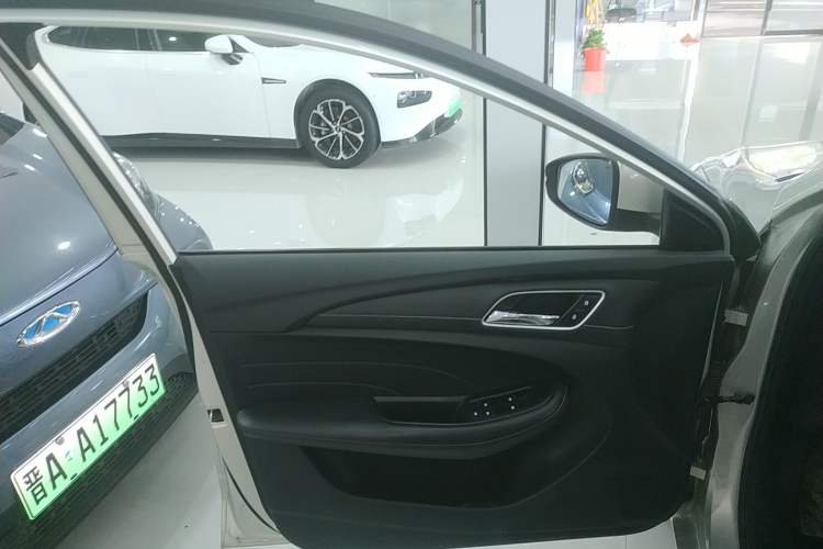 Used Roewe Ei5 2019 Luxury Edition Left Front Door Interior
