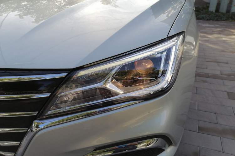 Used Roewe Ei5 2019 Smart Connect Flagship Edition Left Front Headlight