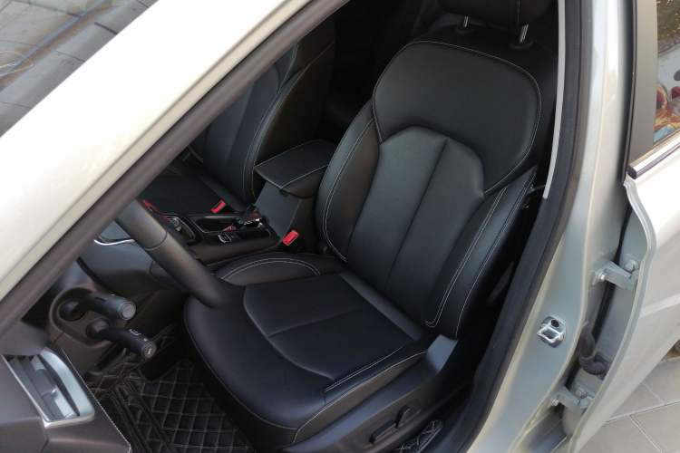Used Roewe Ei5 2019 Smart Connect Supreme Edition Left Front Seat