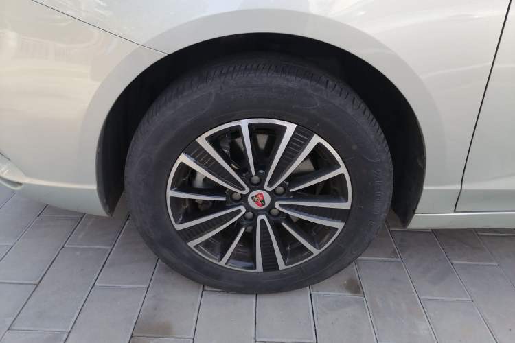 Used Roewe Ei5 2019 Smart Connect Flagship Edition Left Front Wheel Hub