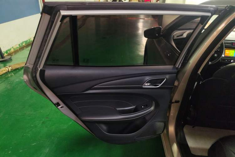 Used Roewe Ei5 2019 Luxury Edition Left Rear Door Interior