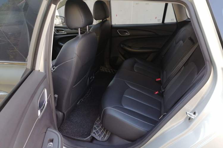 Used Roewe Ei5 2019 Smart Connect Supreme Edition Left Rear Seat