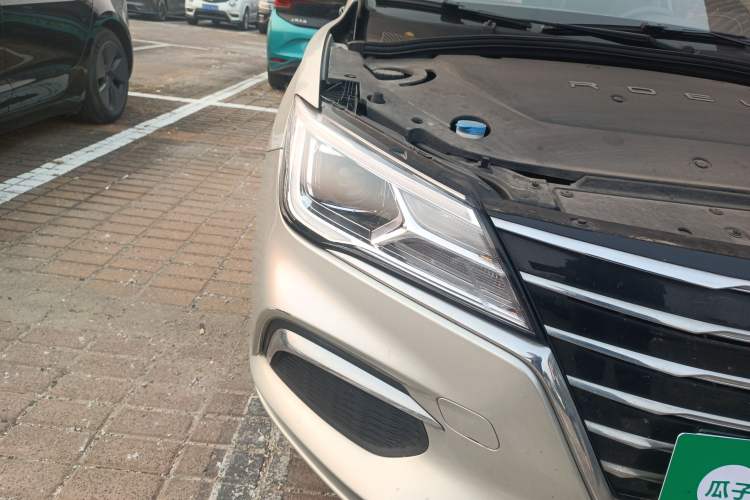 Used Roewe Ei5 2019 Luxury Edition Right Front Headlight