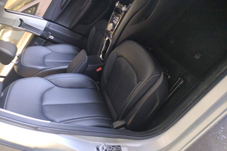 Used Roewe Ei5 2019 Luxury Edition Right Front Seat