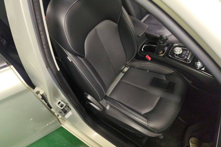 Used Roewe Ei5 2019 Smart Connect Supreme Edition Right Front Seat