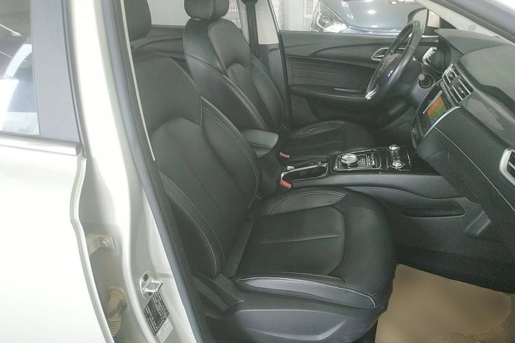 Used Roewe Ei5 2019 Luxury Edition Right Front Seat